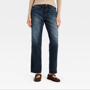 Universal Thread™ Women's Mid-Rise Boyfriend Jeans - Dark Blue 8